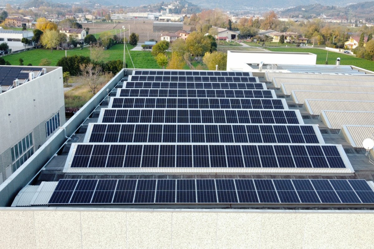 Impianto fotovoltaico ottimizzato potenza 78 Kwp - Settore industria